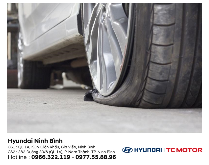HƯỚNG DẪN CÁCH THAY LỐP XE DỰ PHÒNG 